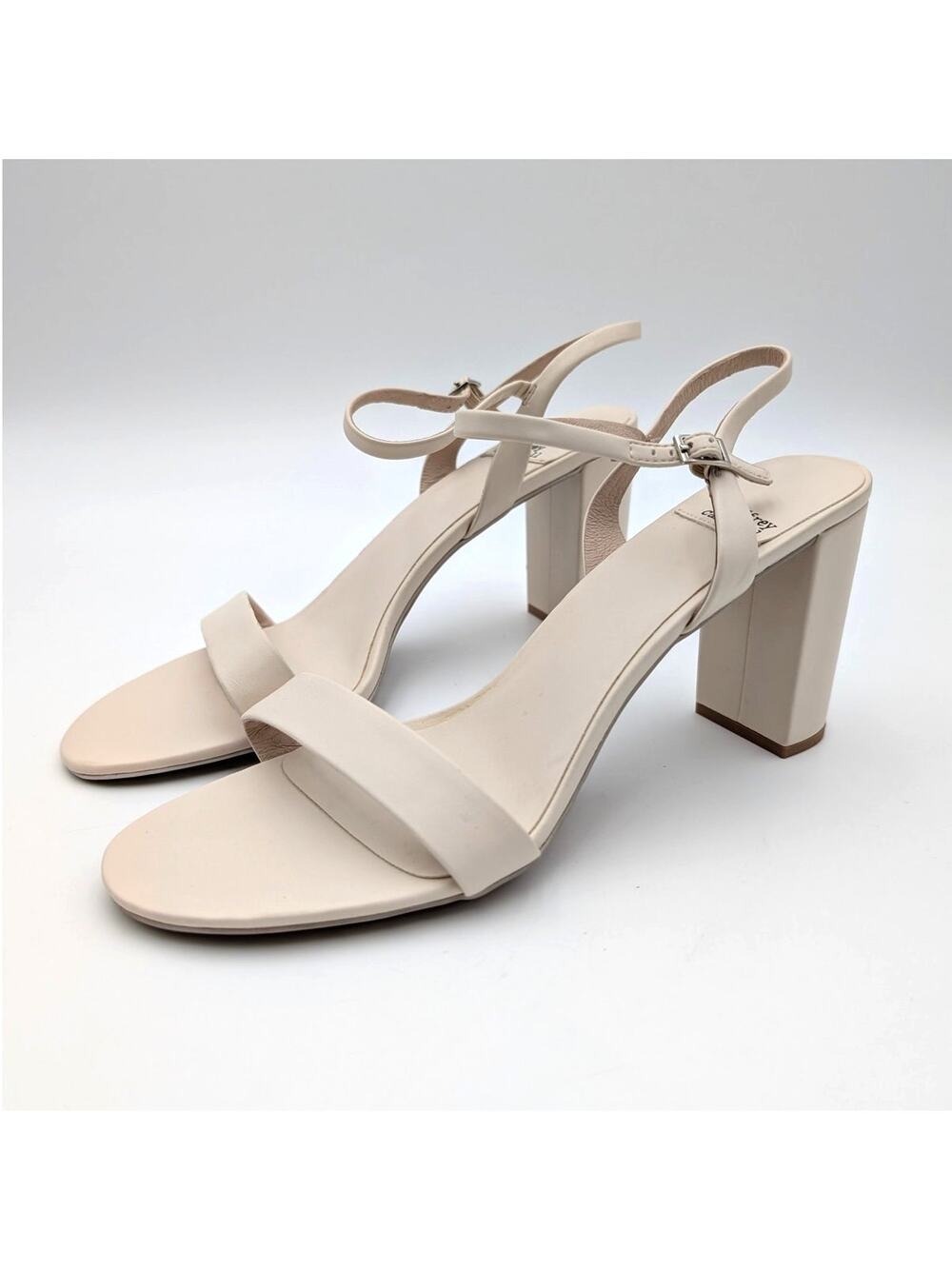 Jeffrey Campbell Go-There Block Heel Sandal Women's Ivory Size US9 EU39.5